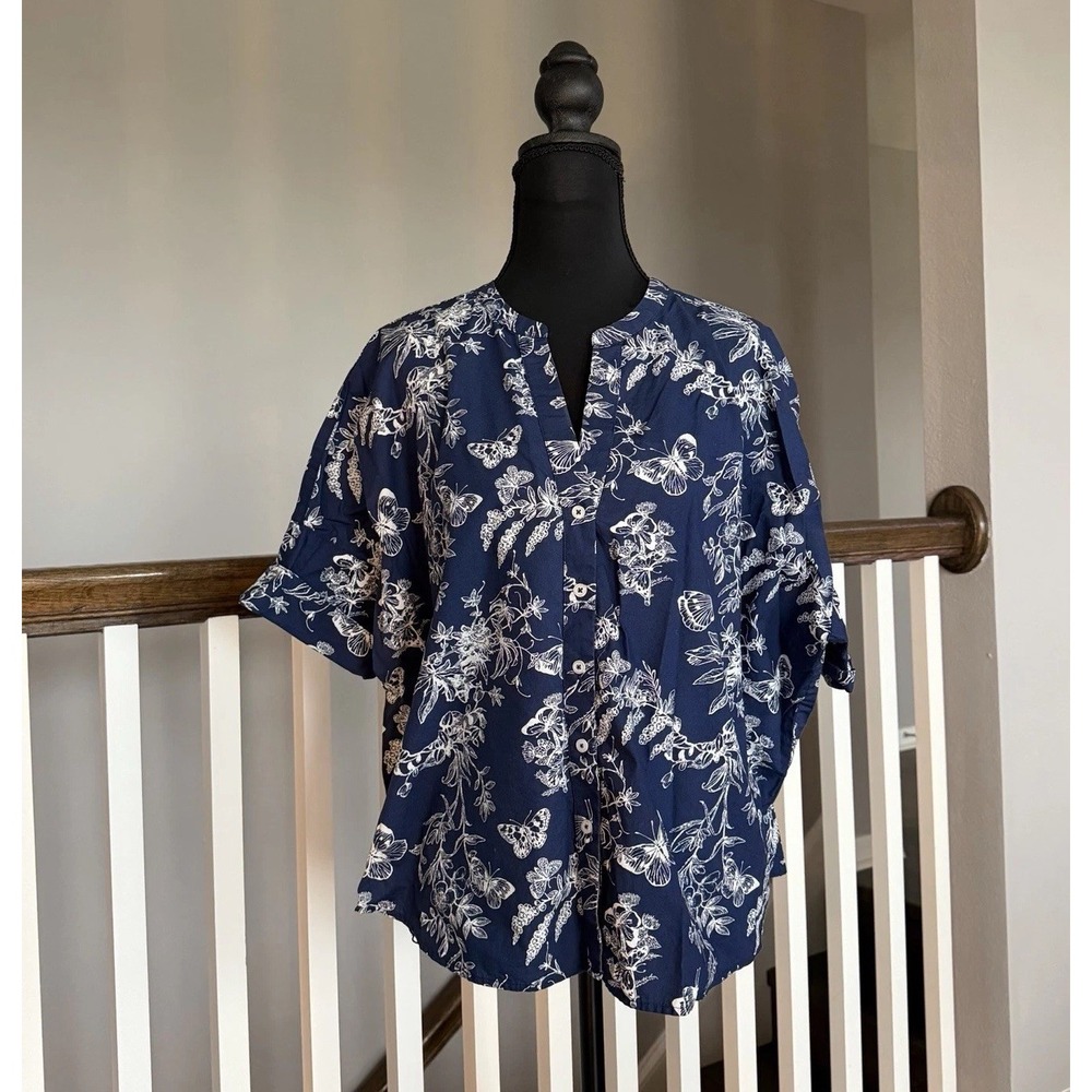 Talbots Short Sleeve Floral Butterfly Button Front Camp Shirt SP Cottage Coastal